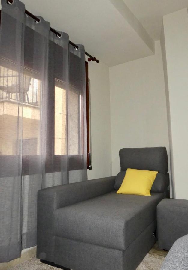 Apartament Encantador Al Centre De Vic Aptgarbi Экстерьер фото