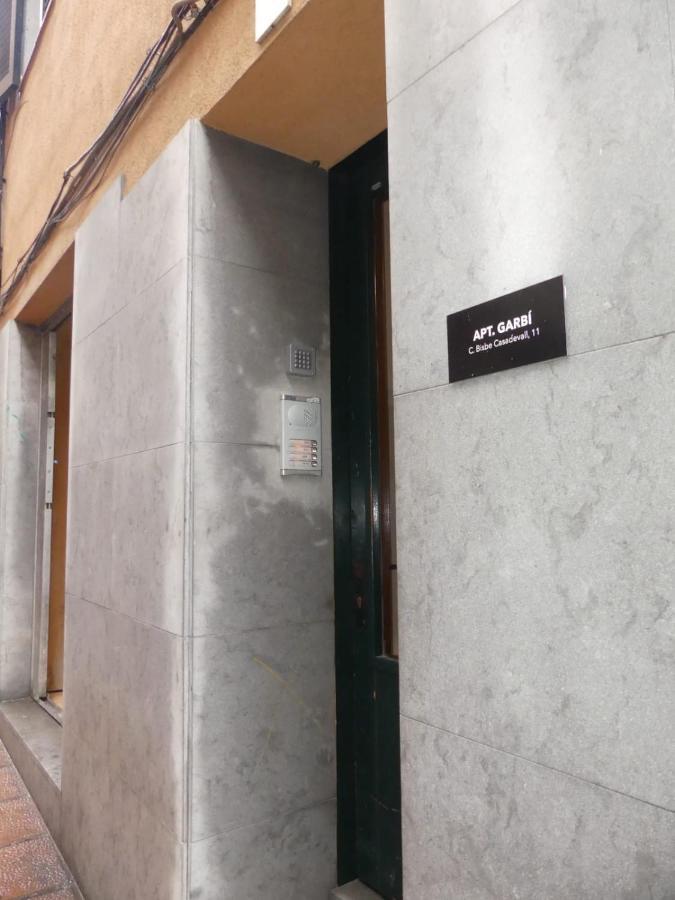 Apartament Encantador Al Centre De Vic Aptgarbi Экстерьер фото