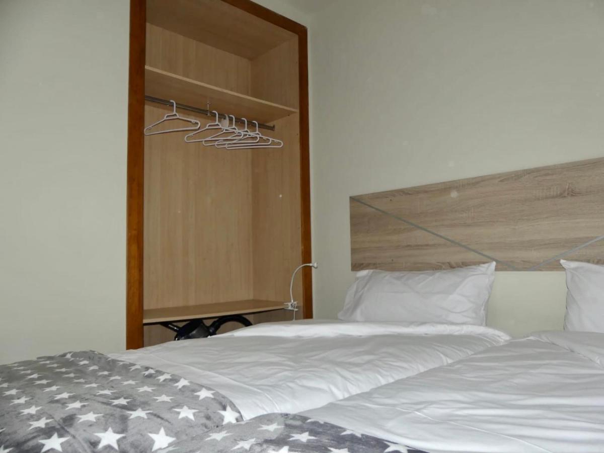 Apartament Encantador Al Centre De Vic Aptgarbi Экстерьер фото