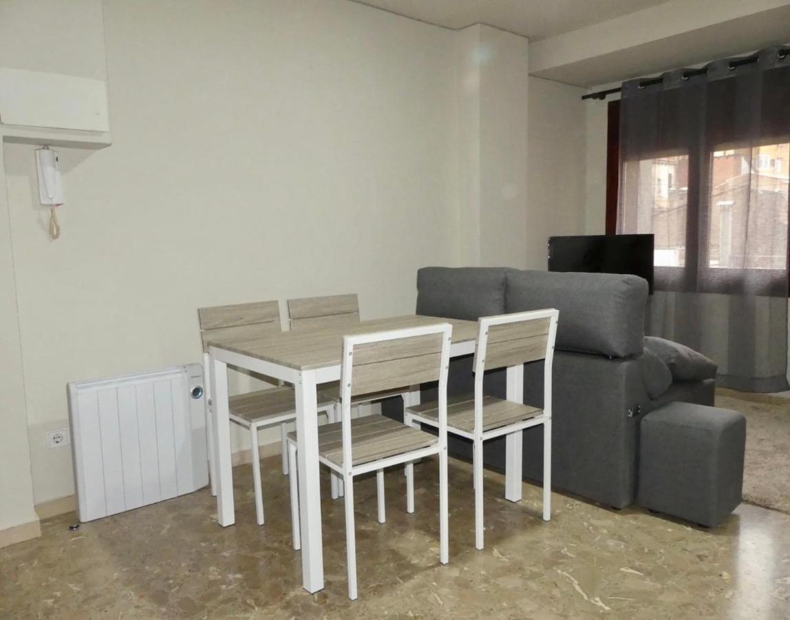 Apartament Encantador Al Centre De Vic Aptgarbi Экстерьер фото